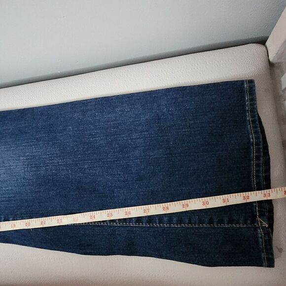 Tommy Hilfiger Freedom Boot Cut Jeans Mid Rise Womens Size 10 R Stretch - Picture 7 of 11
